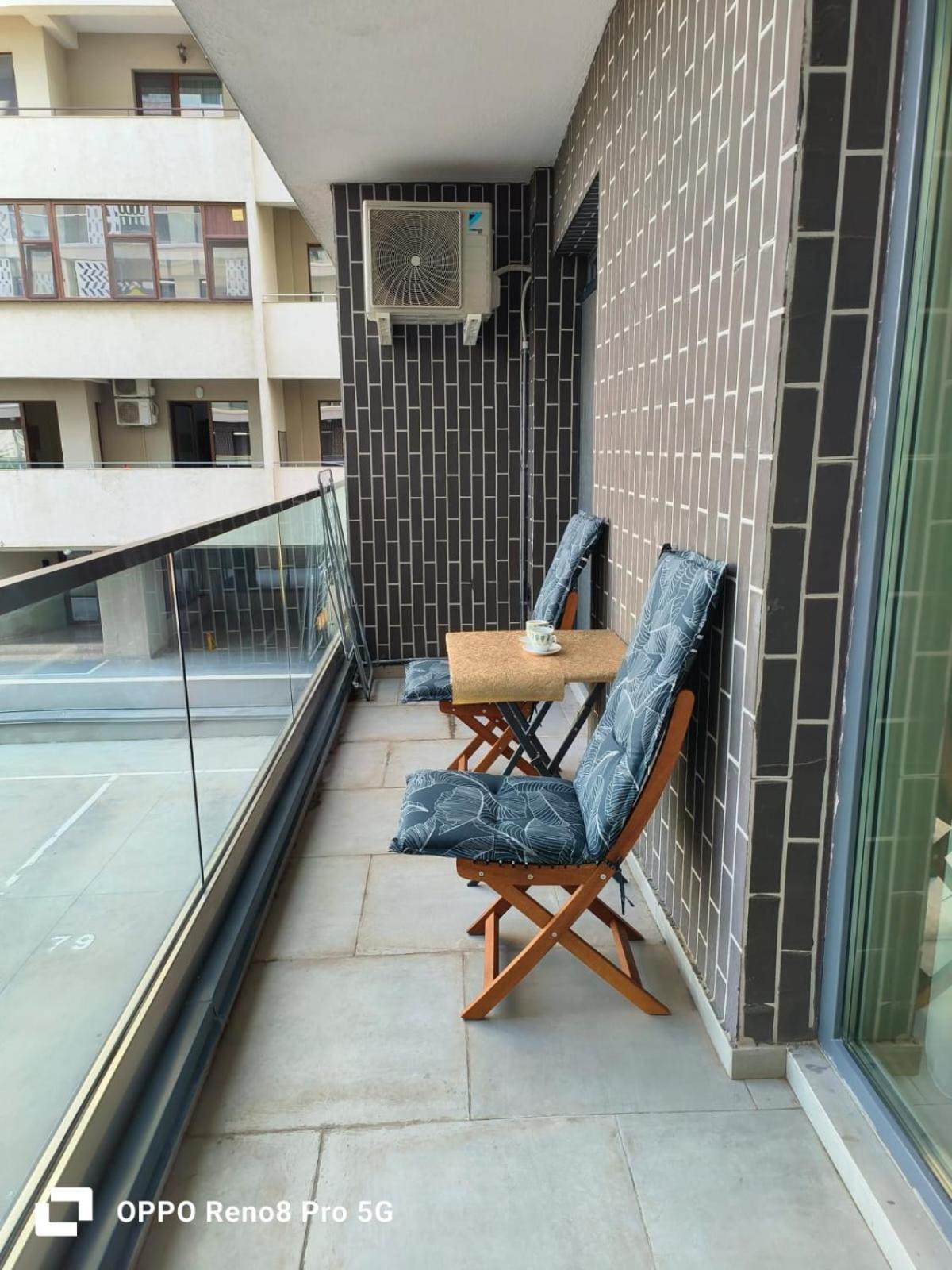 Jeni' S Apartament Constanţa Exterior foto